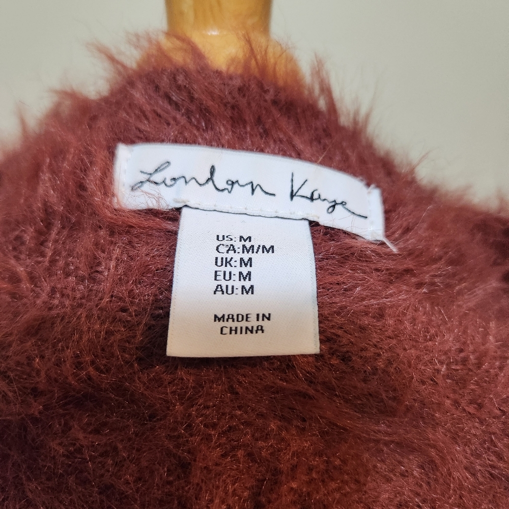 London Kaye Red Fuzzy Furry Sweater Stretch Faux Fur Size M - Picture 4 of 8